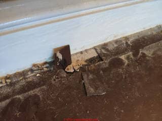 UK Flooring from 1985 asbestos suspect (C) InspectApedia.com Chris
